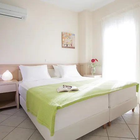 Anthemis Luxury Villa Kariotai