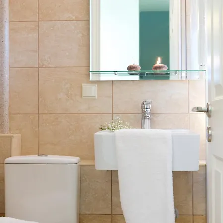 Anthemis Luxury * Kariotai