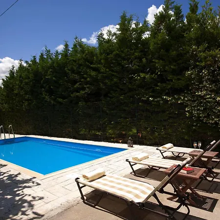 Anthemis Luxury Villa *